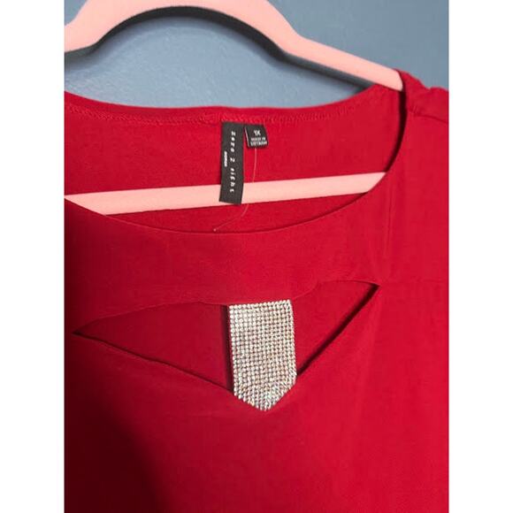 Zero 2 Eight Blouse Women's Size 1X Formal Red Crystal Peephole Flowy Top Sleeve - Picture 4 of 9